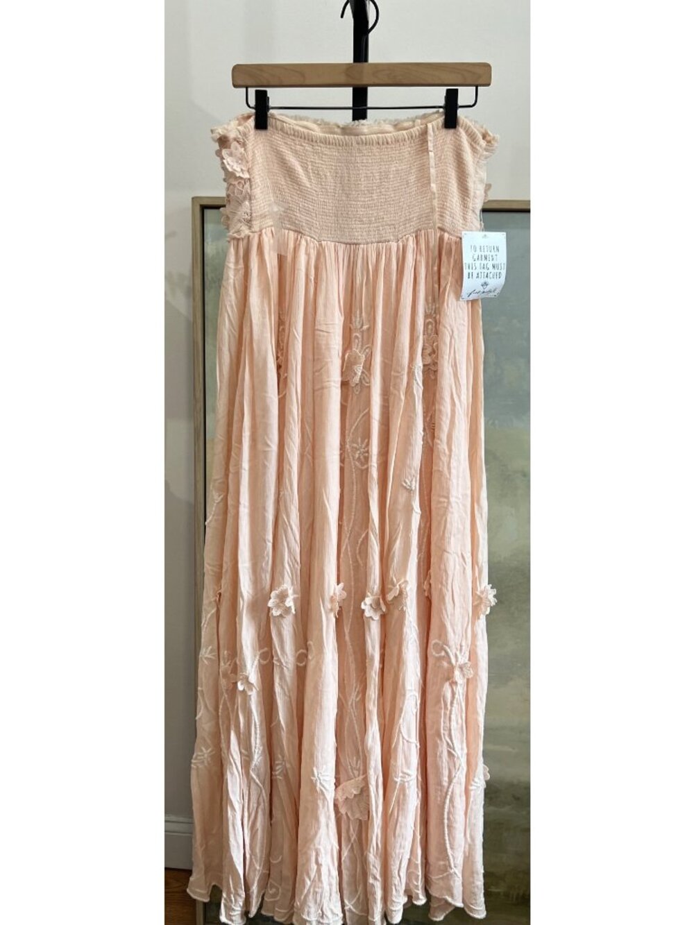Free People Rosa Maxi Dress Size Medium 3D Floral Blush Peach Pink - Picture 6 of 8